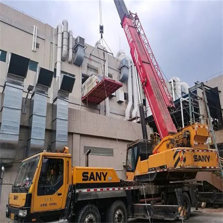 金堂租赁大型汽车吊，助力工程项目高效进行