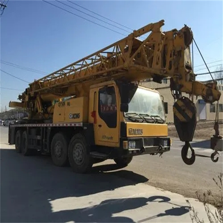 金堂哪里有专业吊车出租